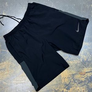 Nike Flex Challenger 9” Running Shorts AH8151-010 Black Grey Large